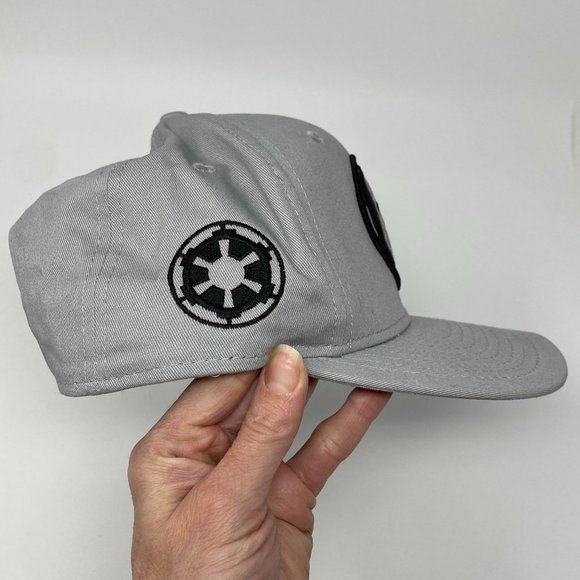 Star Wars Grey Hat with Storm Trooper logo, Snapback Cap, New Era 9FIFTY - OSFM - Picture 5 of 6